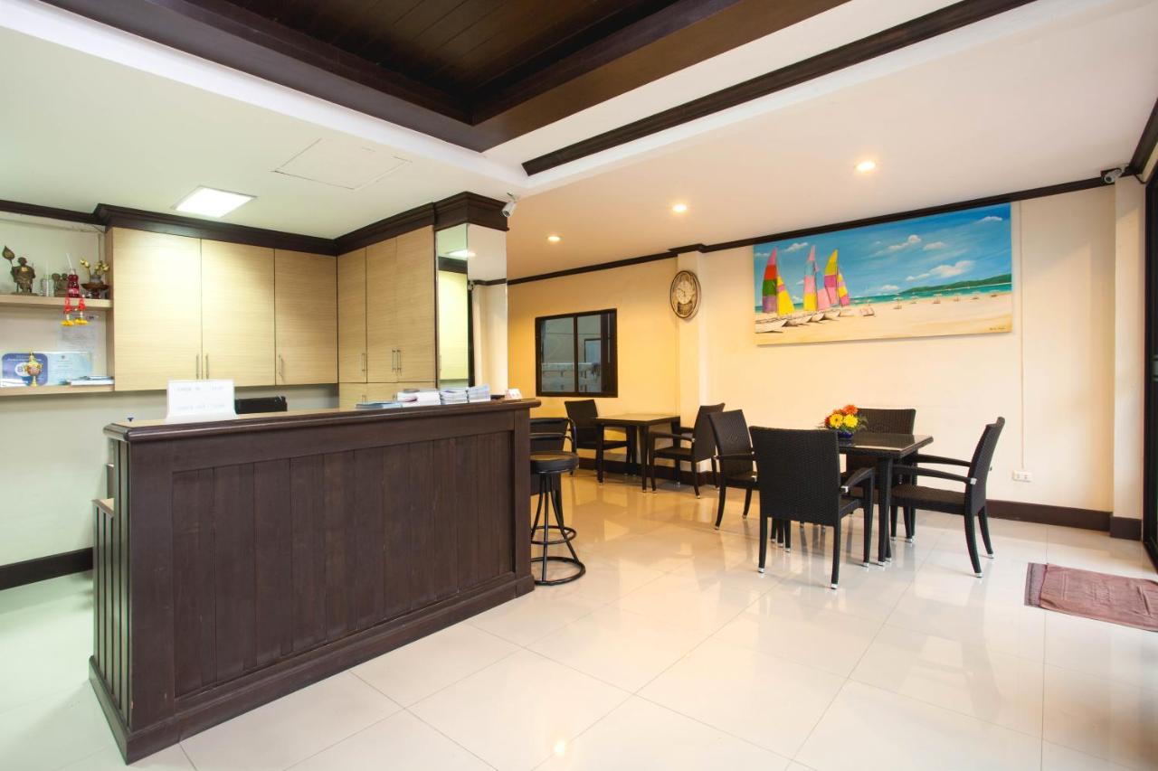 巴东帕里帕斯快捷酒店 Patong 外观 照片